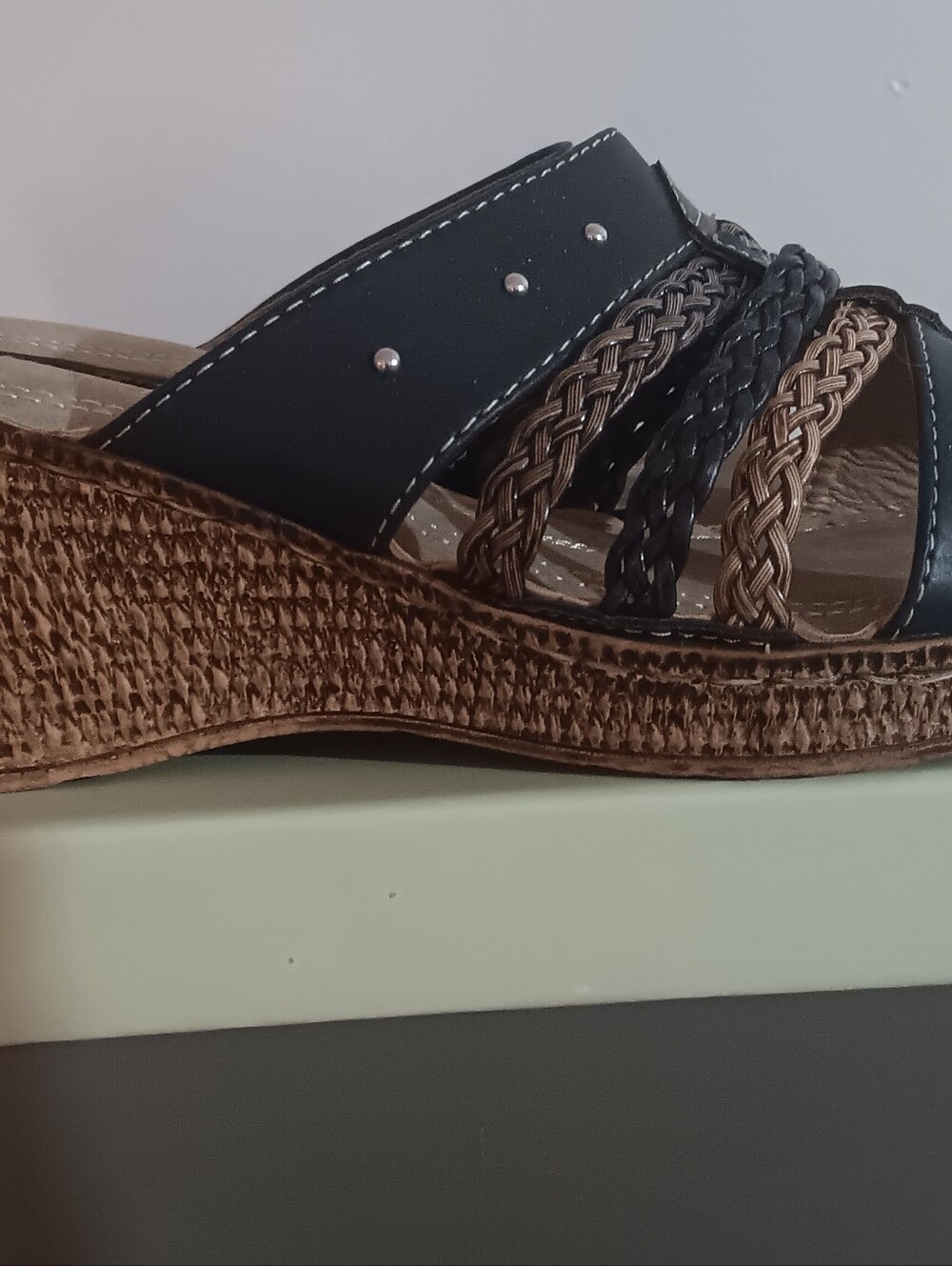 Wedge Sandals - Size 10 - Picture 6 of 10